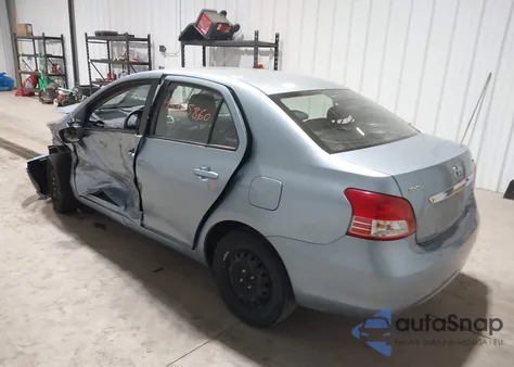 2010 Toyota Yaris из США, поврежденный, VIN JTDBT4K34A1390904